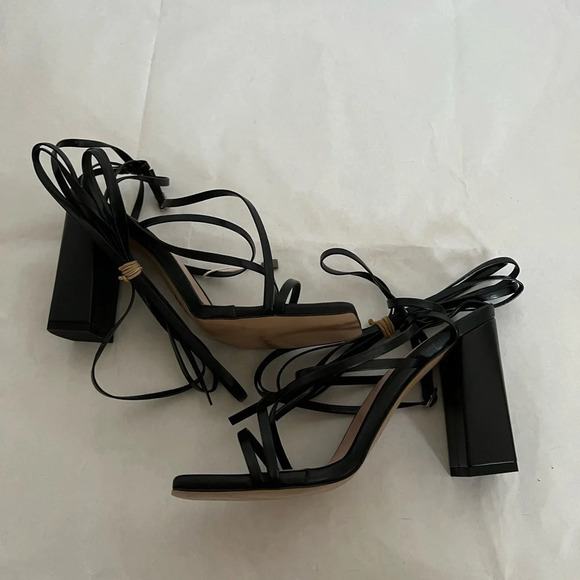 8 By Yoox Lace Up Heel Sandal EU 39, US 9 Black Square Toe Leather NWB - Picture 5 of 10